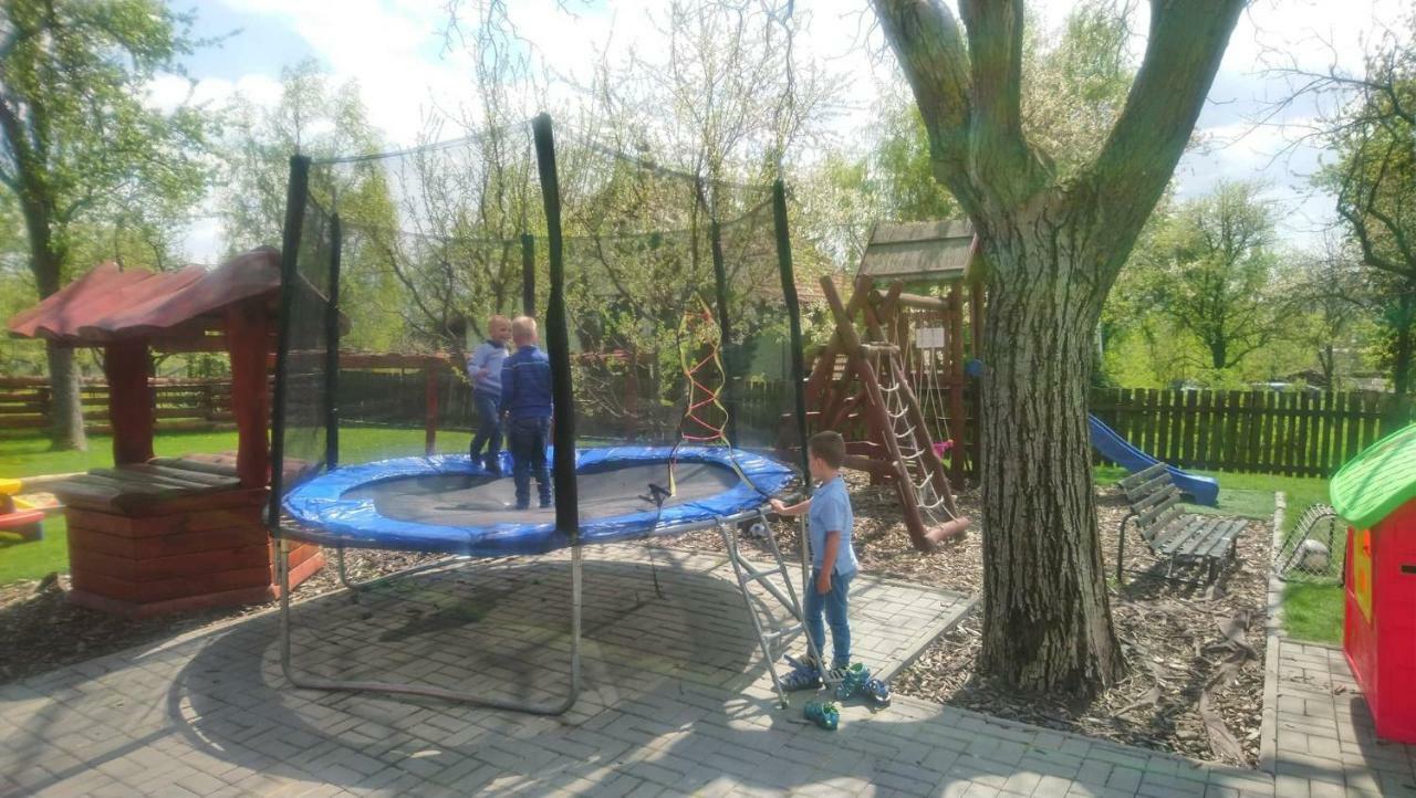 Ubytovanie V Sukromi Samuel Myjava Bagian luar foto
